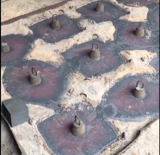 电弧炉冶炼现场视频